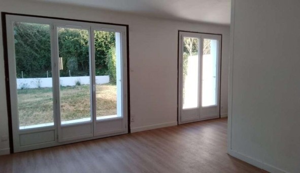 Logement tudiant T3 à Bazoges en Pareds (85390)