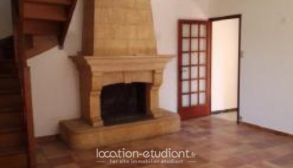 Logement étudiant T3 à Beaucaire (30300)