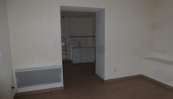 Logement tudiant T3 à Beauchastel (07800)