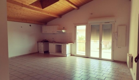 Logement tudiant T3 à Beaumont Monteux (26600)