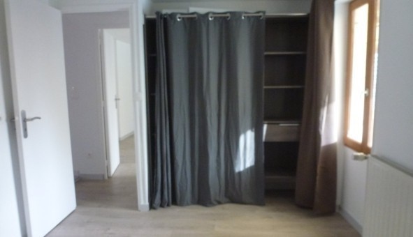 Logement tudiant T3 à Beaune (21200)