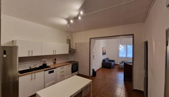 Logement �tudiant T3 &agrave; B�darrides (84370)