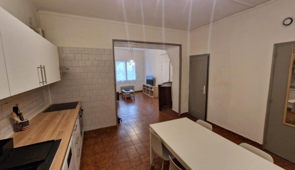 Logement �tudiant T3 &agrave; B�darrides (84370)