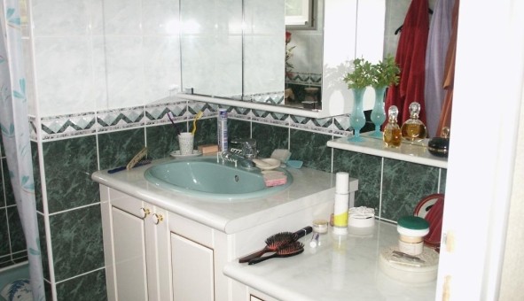 Logement tudiant T3 à Bduer (46100)