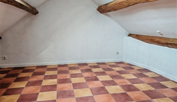 Logement �tudiant T3 &agrave; Bennecourt (78270)