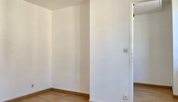 Logement �tudiant T3 &agrave; Berni�res (76210)