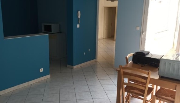 Logement étudiant Location T3 Vide Béthune (62400)