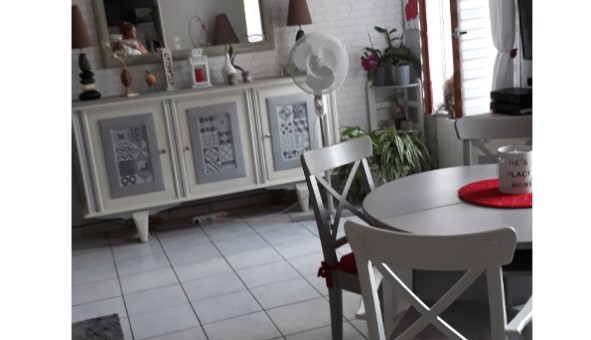 Logement tudiant Location T3 Vide Bzu le Gury (02310)