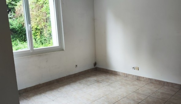 Logement tudiant T3 à Bieujac (33210)