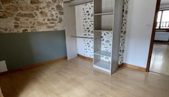 Logement tudiant T3 à Bioule (82800)