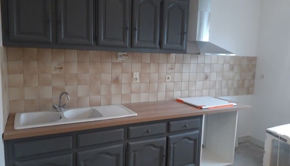 Logement �tudiant T3 &agrave; Blanzaguet Saint Cybard (16320)