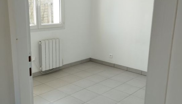 Logement �tudiant T3 &agrave; Bl�signac (33670)