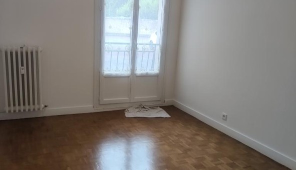 Logement tudiant T3 à Blois (41000)