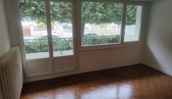 Logement tudiant T3 à Blois (41000)