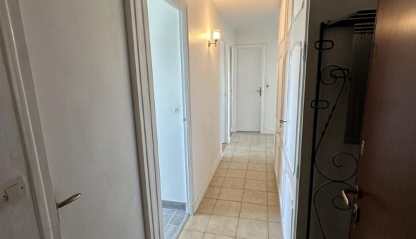 Logement tudiant Location T3 Vide Bobigny (93000)