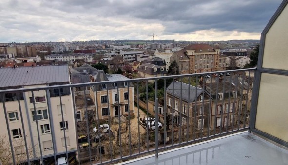 Logement tudiant T3 à Boinvilliers (78200)