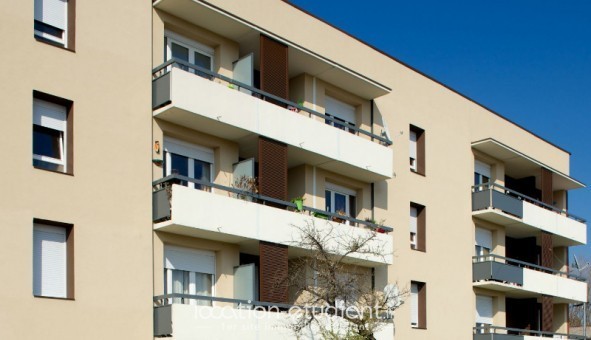 Logement tudiant Location T3 Vide Bollne (84500)