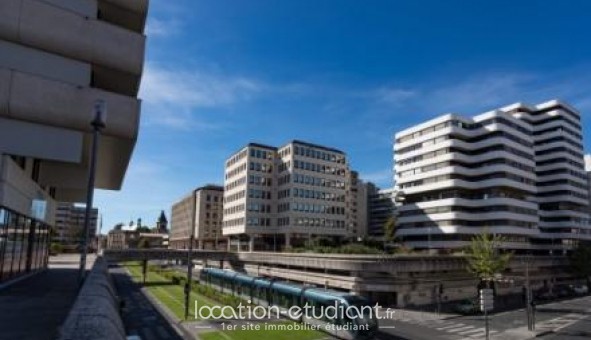 Logement tudiant T3 à Bordeaux (33300)