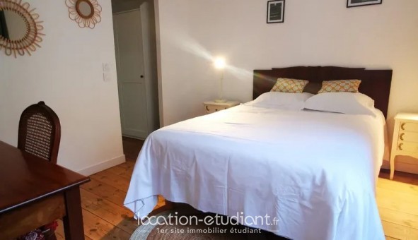 Logement étudiant T3 à Bordeaux (33300)