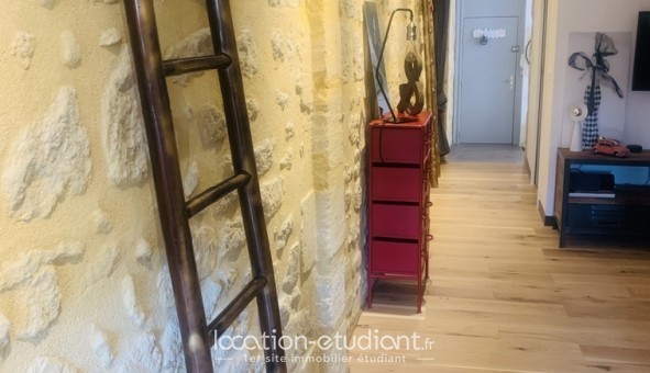 Logement tudiant T3 à Bordeaux (33300)