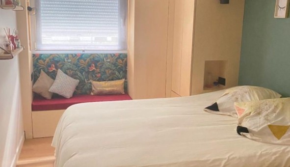 Logement tudiant T3 à Bordeaux (33300)