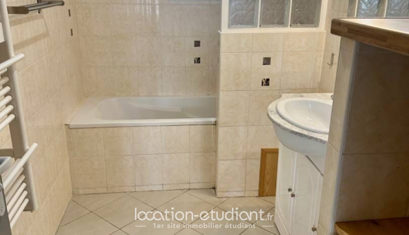 Logement tudiant T3 à Bordeaux (33300)