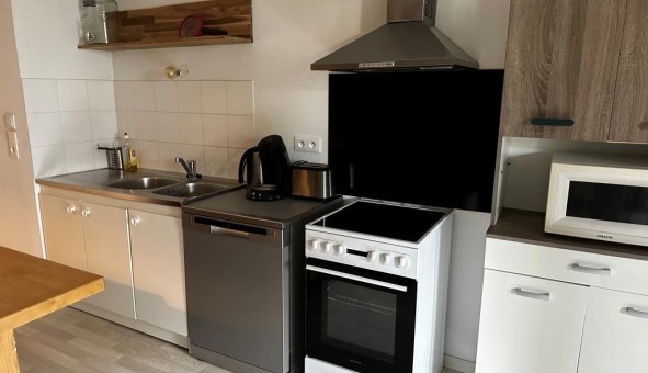 Logement tudiant T3 à Bordeaux (33300)
