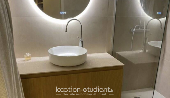 Logement tudiant T3 à Bordeaux (33300)