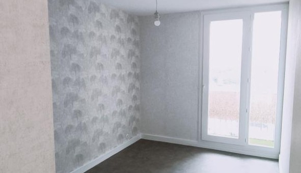 Logement tudiant T3 à Bordeaux (33300)