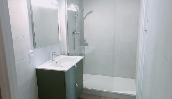Logement tudiant T3 à Bordeaux (33300)