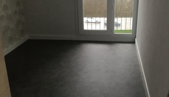 Logement tudiant T3 à Bordeaux (33300)