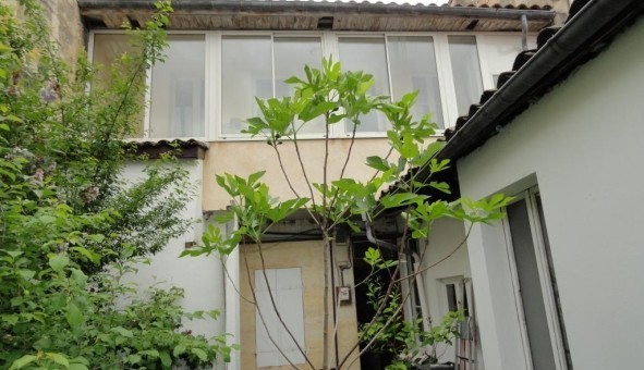 Logement tudiant T3 à Bordeaux (33300)