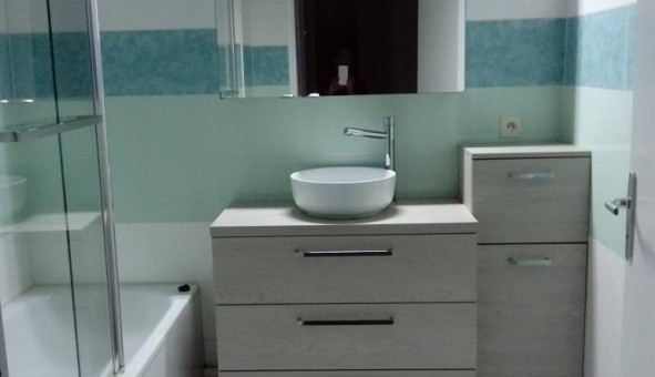 Logement tudiant T3 à Bordeaux (33300)