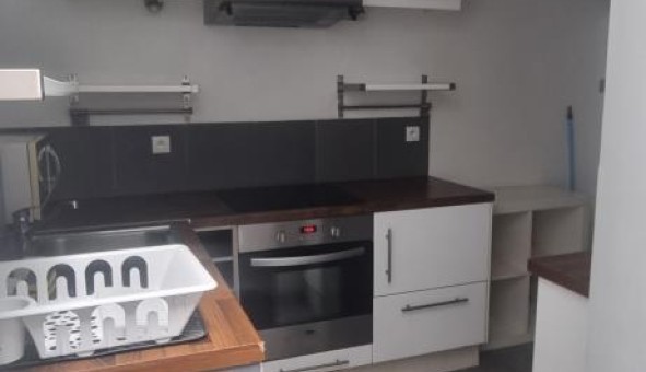 Logement tudiant T3 à Bordeaux (33300)