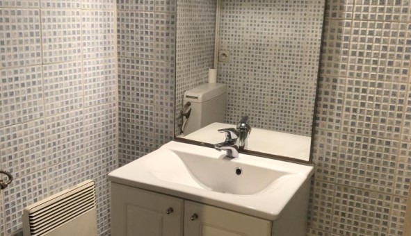 Logement tudiant T3 à Bordeaux (33300)