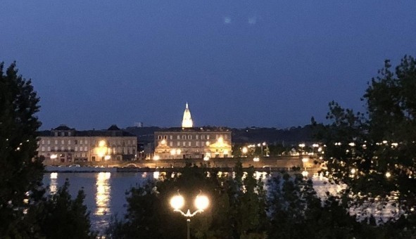 Logement tudiant T3 à Bordeaux (33300)