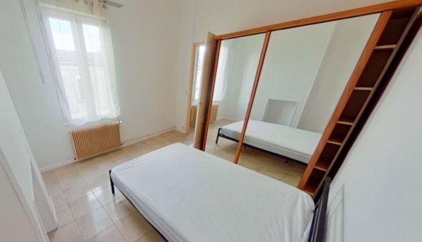Logement tudiant T3 à Bordeaux (33300)