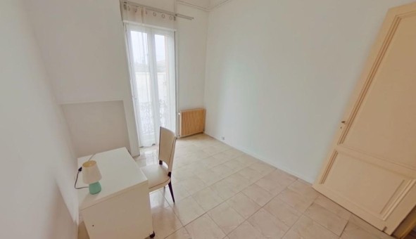 Logement tudiant T3 à Bordeaux (33300)