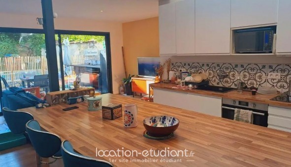 Logement tudiant T3 à Bordeaux (33300)