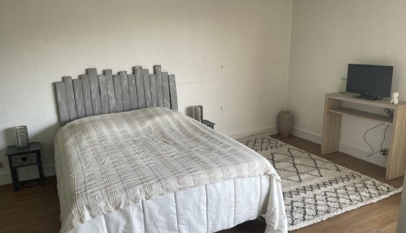 Logement �tudiant T3 &agrave; Bordeaux (33300)