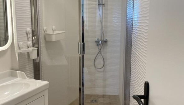 Logement �tudiant T3 &agrave; Bordeaux (33300)