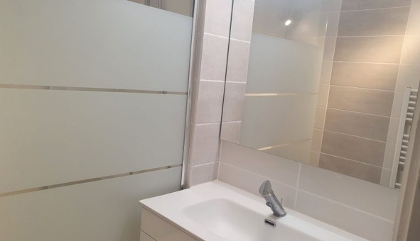 Logement �tudiant T3 &agrave; Bordeaux (33300)