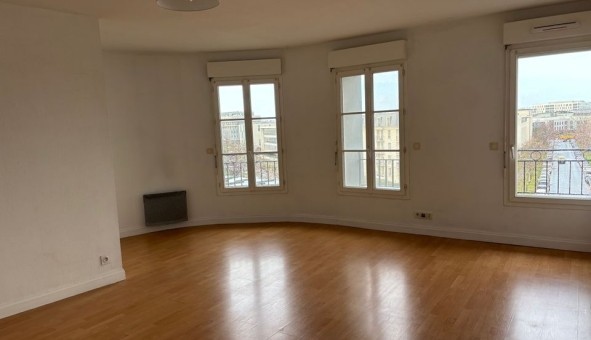 Logement �tudiant T3 &agrave; Bordeaux (33300)