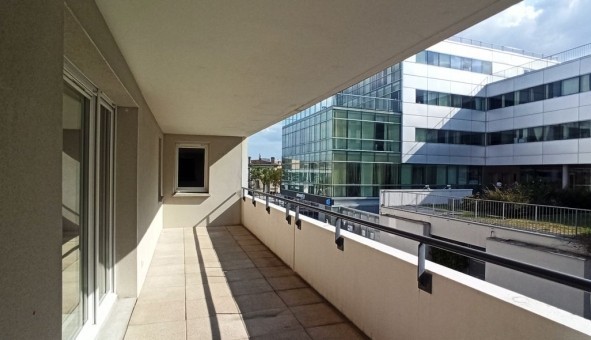 Logement �tudiant T3 &agrave; Bordeaux (33300)