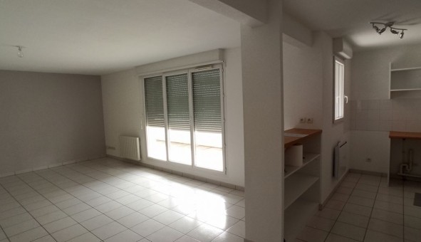 Logement �tudiant T3 &agrave; Bordeaux (33300)