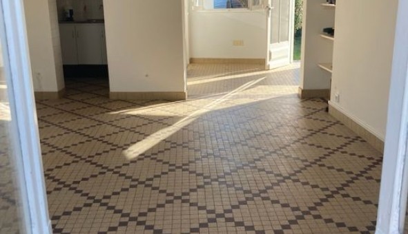 Logement �tudiant T3 &agrave; Bordeaux (33300)