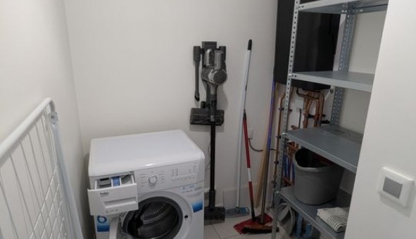 Logement �tudiant T3 &agrave; Bordeaux (33300)