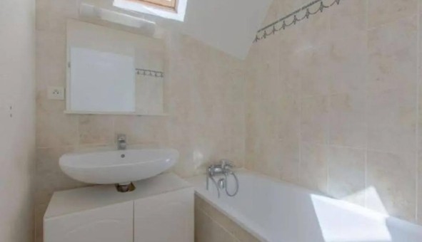 Logement tudiant T3 à Bou (45430)