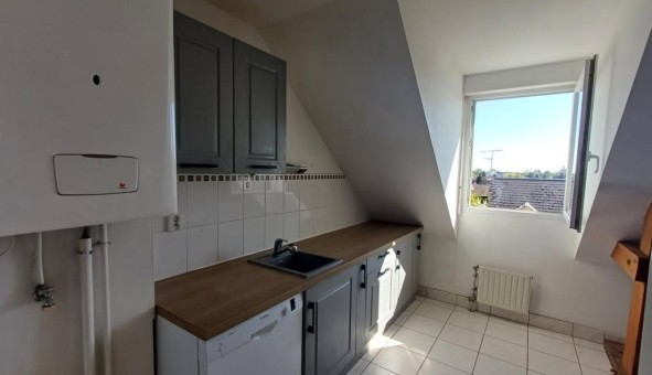 Logement tudiant T3 à Bou (45430)