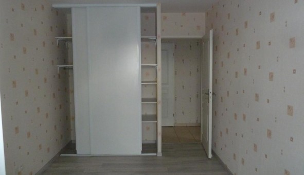Logement tudiant T3 à Boulay les Barres (45140)